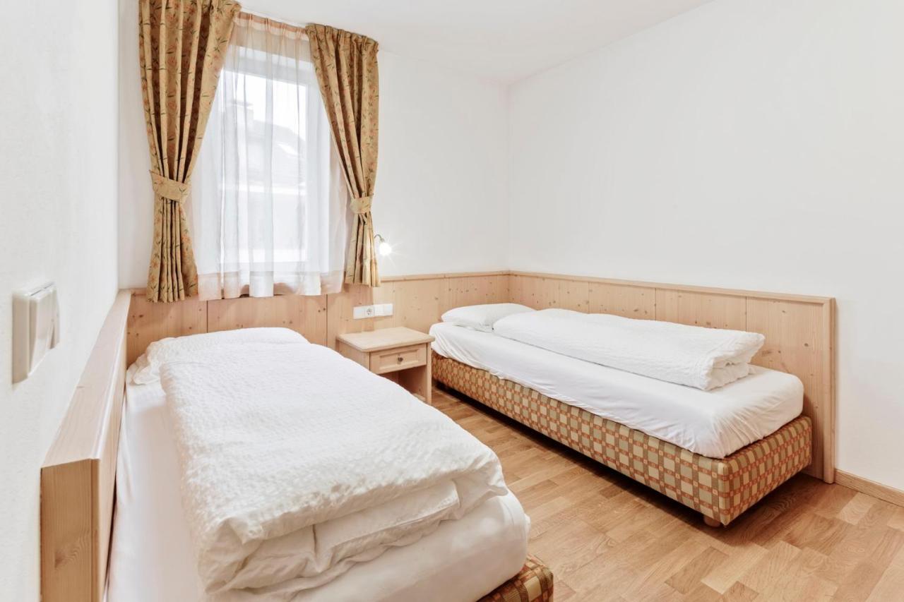 Apartments Petlin Ортізеї Екстер'єр фото