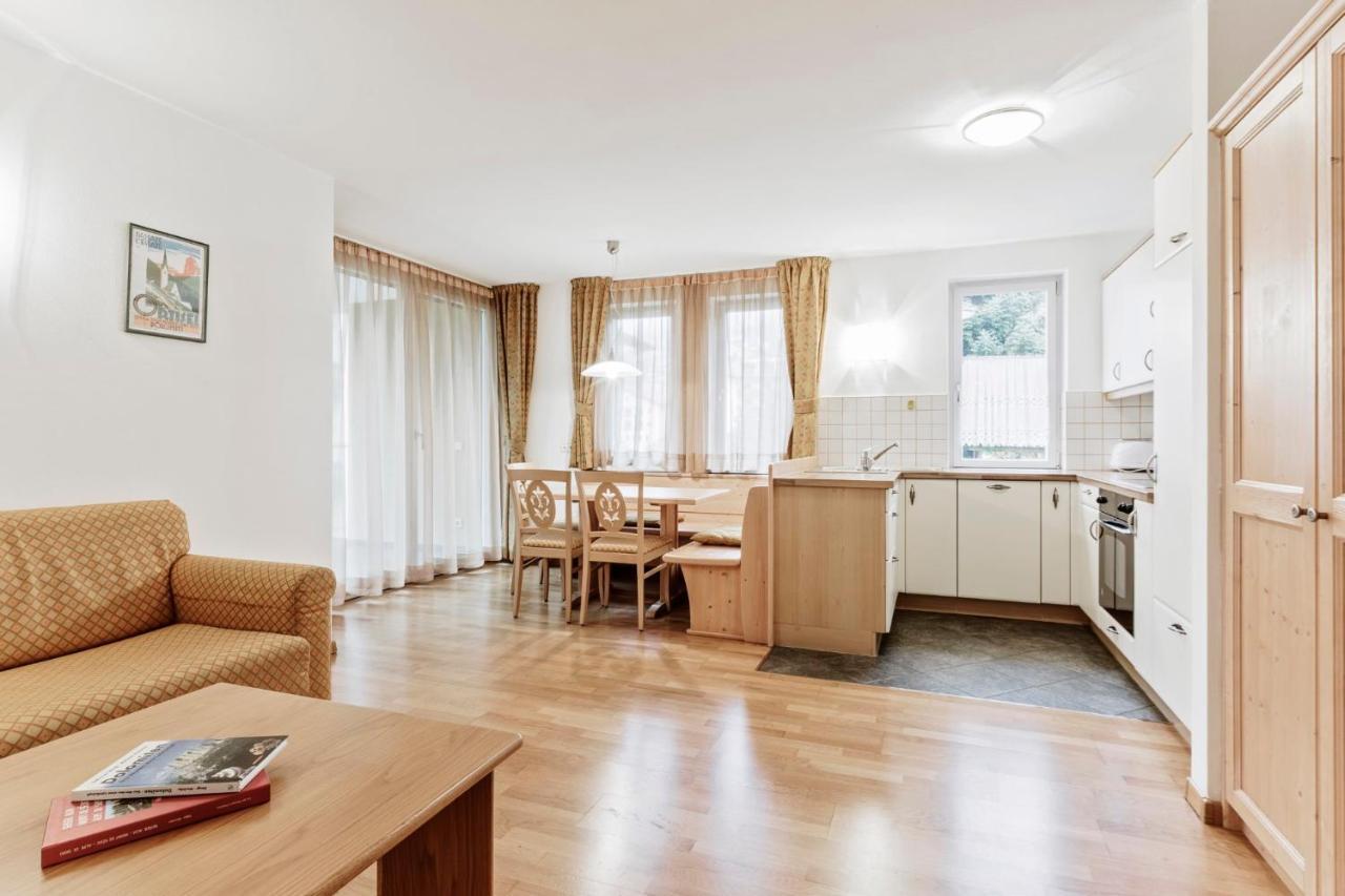 Apartments Petlin Ортізеї Екстер'єр фото